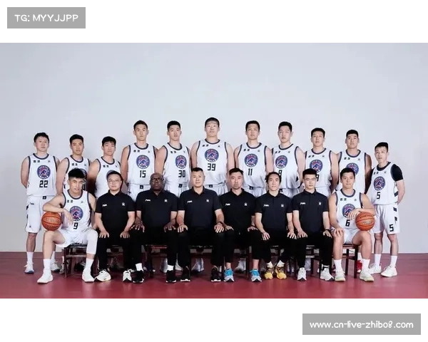 北京控股俱乐部杯险胜香港金牛,里勒罚球制胜